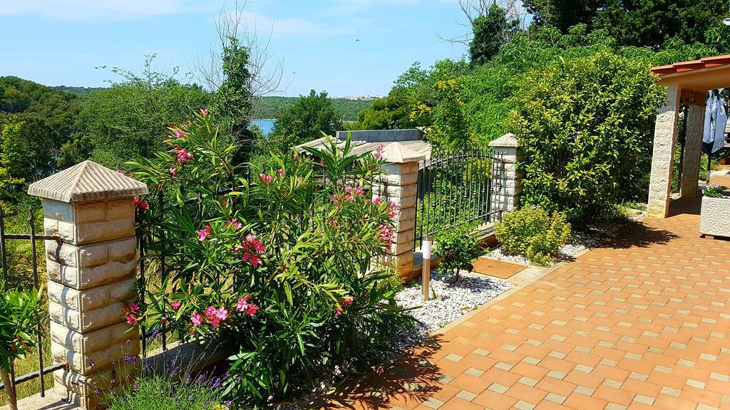 Apartments Simag Banjole Ngoại thất bức ảnh